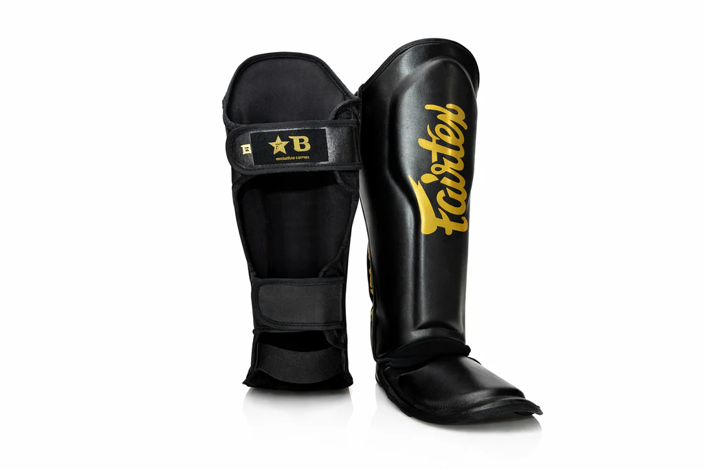 Fairtex Scheenbeschermers Booster FXB-SG Zwart/Goud - Image 2