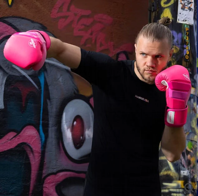 Hayabusa Bokshandschoenen T3 Neon Pink - Image 6