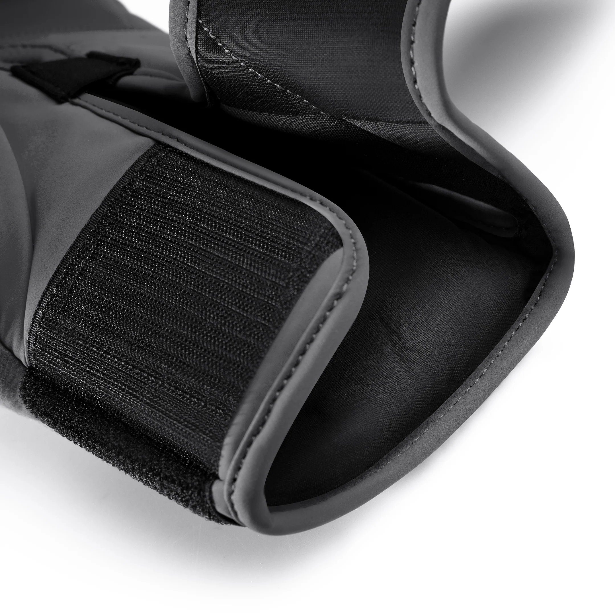 Hayabusa Bokshandschoenen T360 Charcoal - Image 4