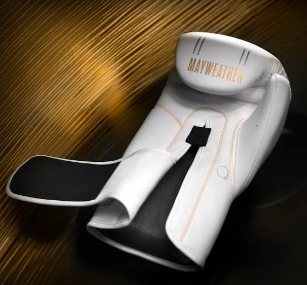 Hayabusa Bokshandschoenen Mayweather Contender Wit/Goud - Image 4