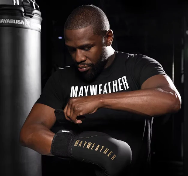 Hayabusa Bokshandschoenen Mayweather Zwart/Goud - Image 3