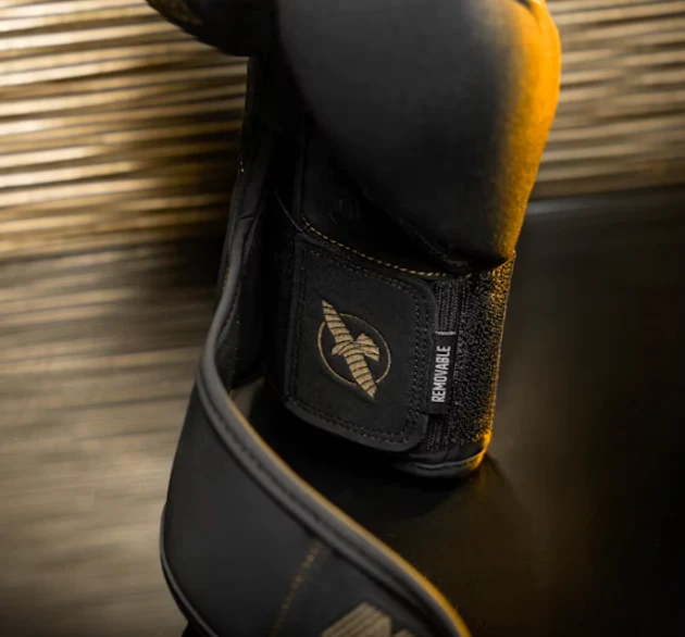 Hayabusa Bokshandschoenen Mayweather Zwart/Goud - Image 5