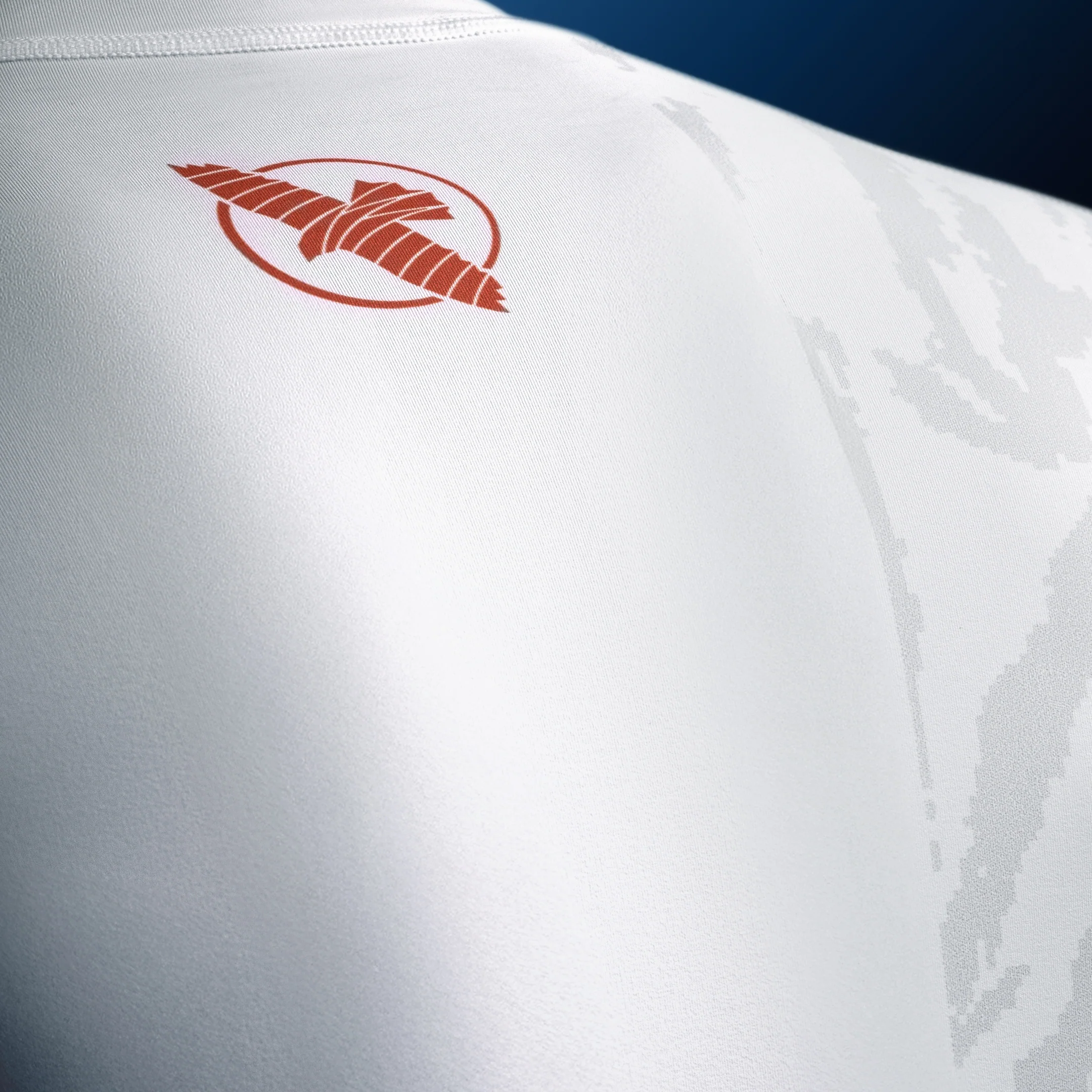 Hayabusa Rashguard Apex Short Sleeve Wit - Image 3