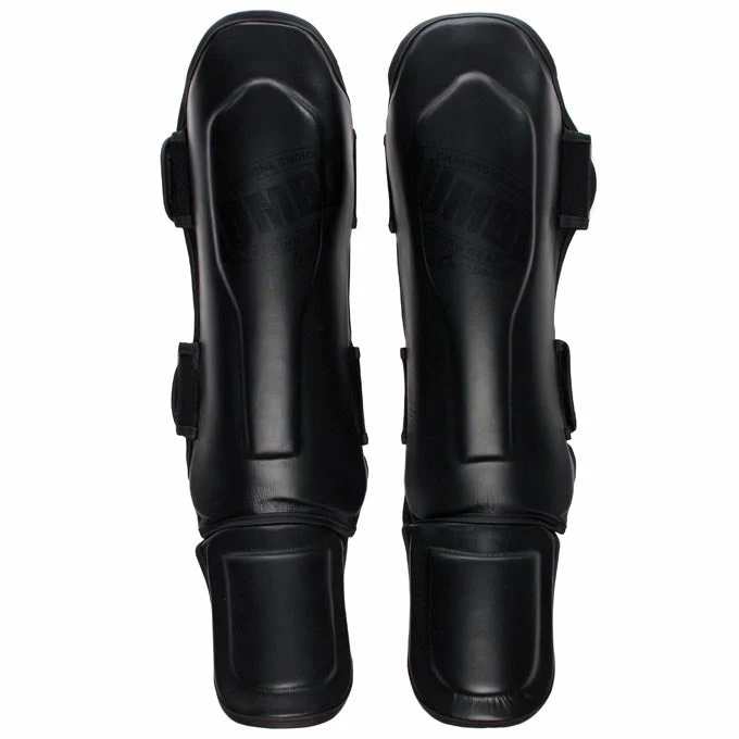 Rumble Kickboks set Bokshandschoen Undefeated & Rumble Scheenbeschermer Special 2.0 Black/Black - Image 3
