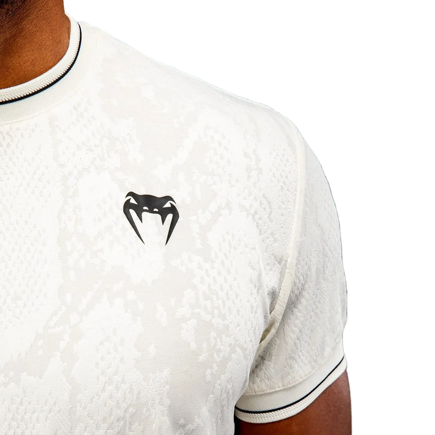 Venum Aegis Dry Tech T-Shirt Off White - Image 4