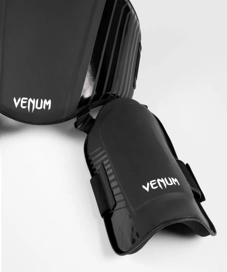 Venum Challenger Belly and Legs Protector Zwart/Wit - Image 3