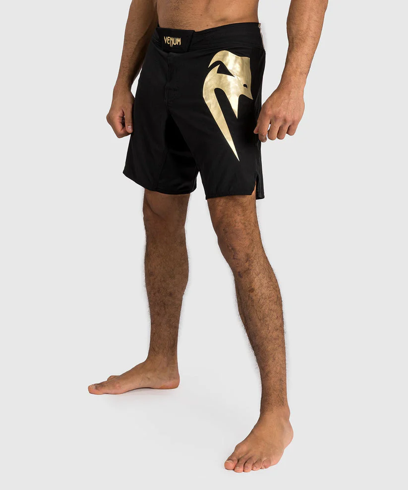 Venum Fightshort Light 5.0 Zwart/Goud - Image 2