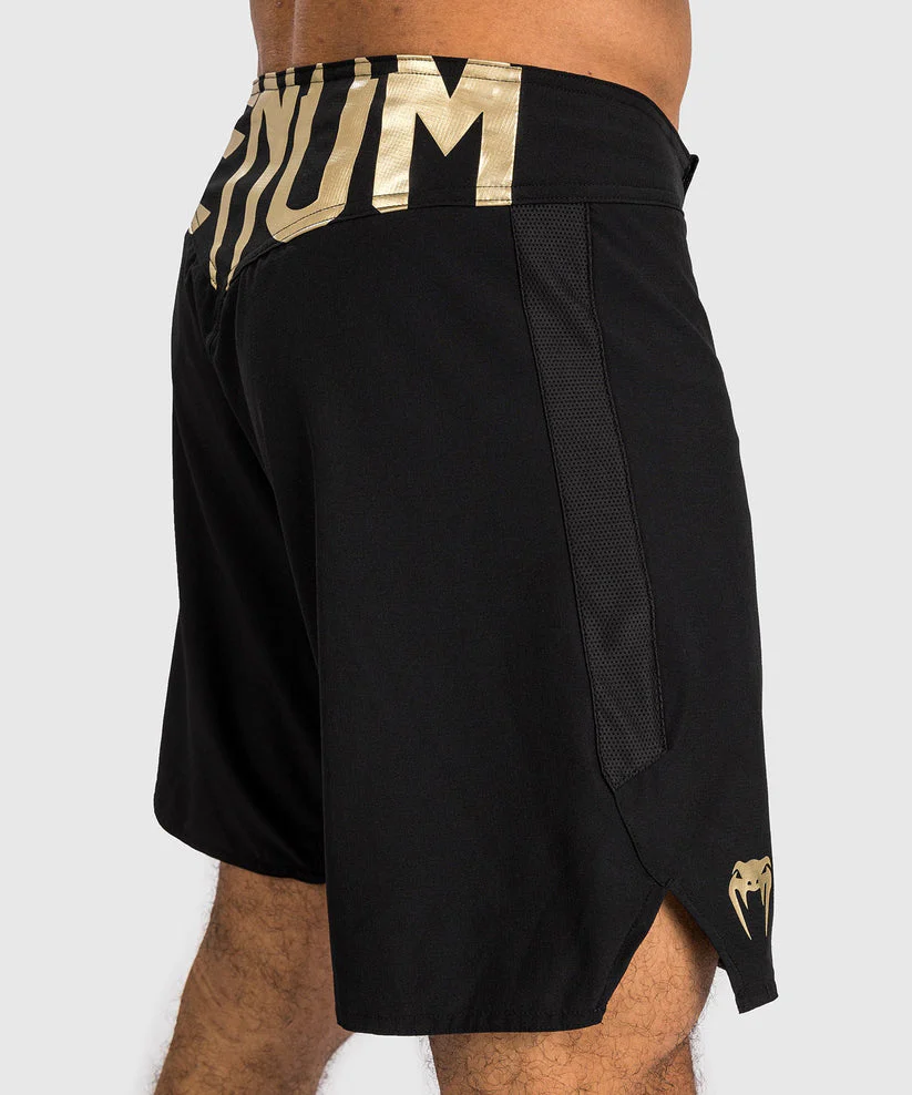 Venum Fightshort Light 5.0 Zwart/Goud - Image 5