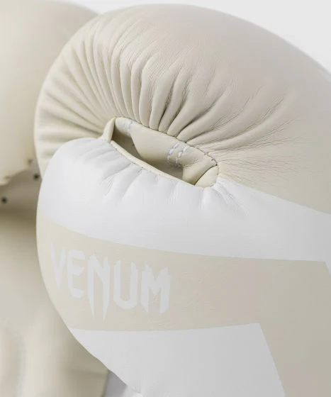 Venum Kickboks Set Elite White-Ivory - Image 10