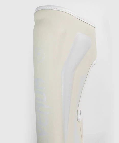 Venum Kickboks Set Elite White-Ivory - Image 13