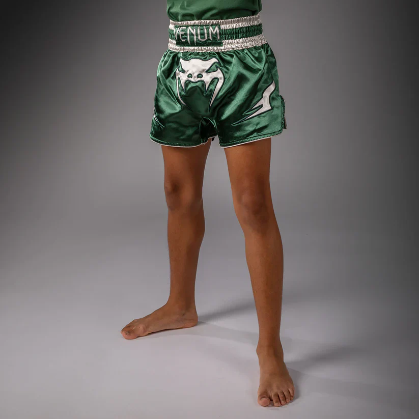 Venum Kickboksshort Inferno Groen/Wit - Image 2