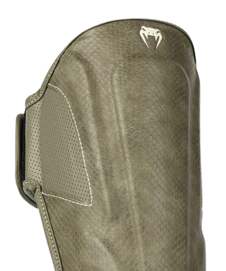 Venum Scheenbeschermers Impact Evo Scales Army Green - Image 3