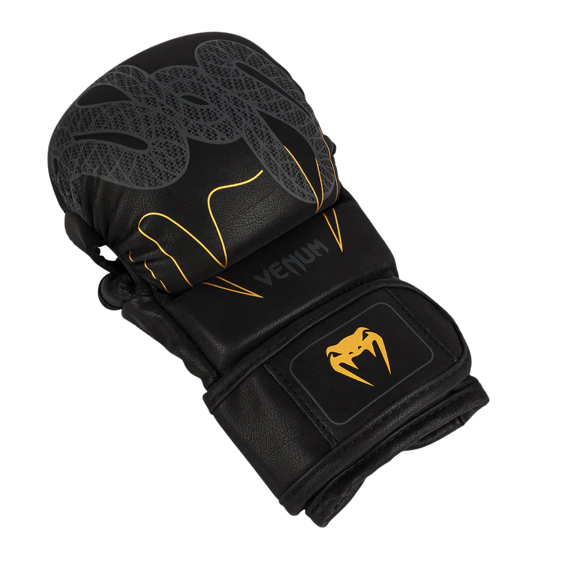 Venum MMA Handschoenen Sparring Serpenti Zwart/Zilver/Goud - Image 3
