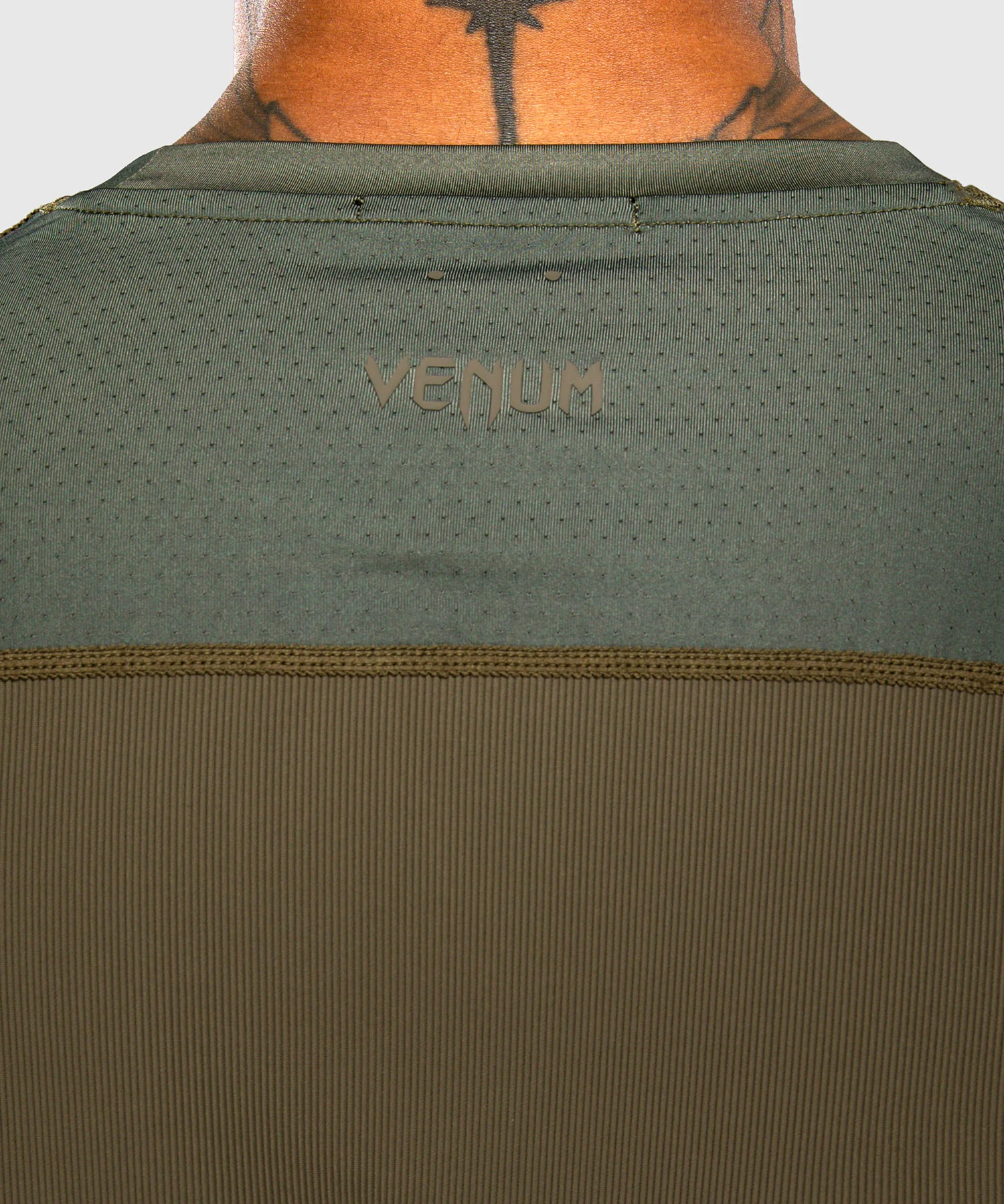 Venum Stealth Dry-Tech T-Shirt Khaki/Groen - Image 6