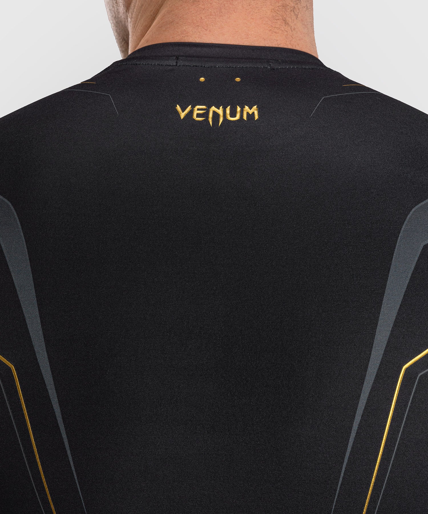 Venum Streamline Rashguard Short Sleeve Zwart/Goud - Image 6